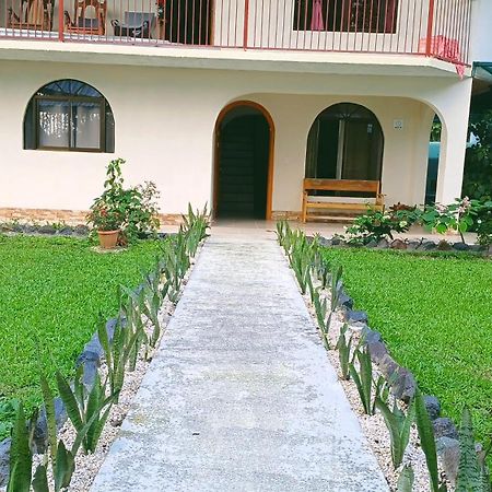Alinas House La Fortuna Exterior foto